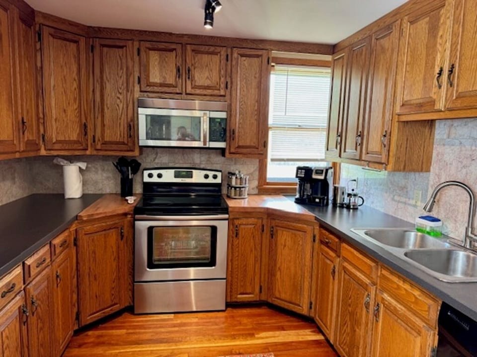 Fully equipped kitchen