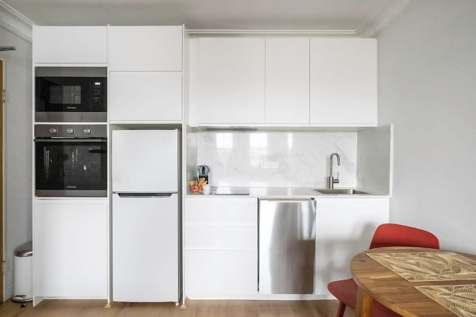 Compact yet efficient, the kitchen offers everything you need to prepare meals with ease, from a full oven to a Nespresso machine.