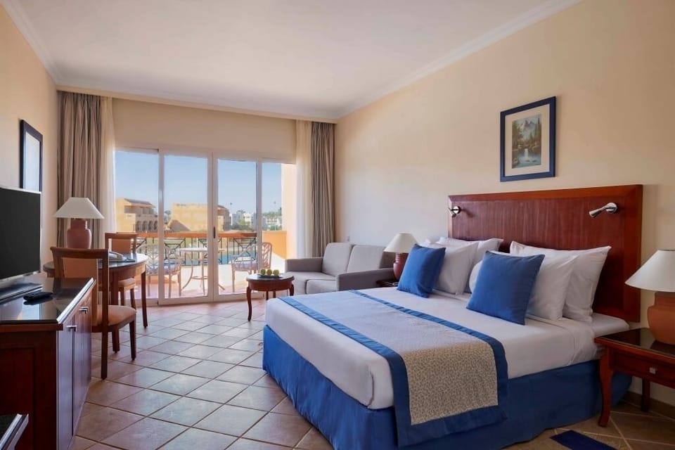 Kick back on the sofa and enjoy easy balcony living.