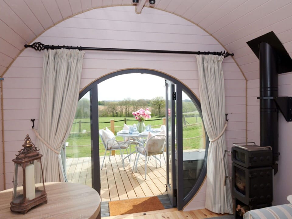 Hardwood, Wood Stain, Outdoor Structure