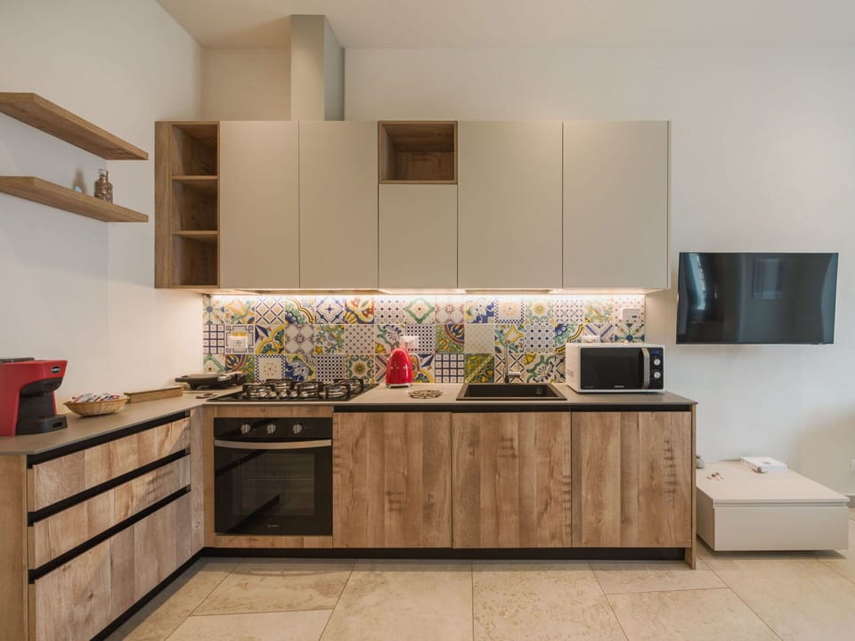 Kitchen, Wood, Interior Design, Furniture, Flooring, Countertop, Room, Kitchen Appliance, Major Appliance, Cabinetry