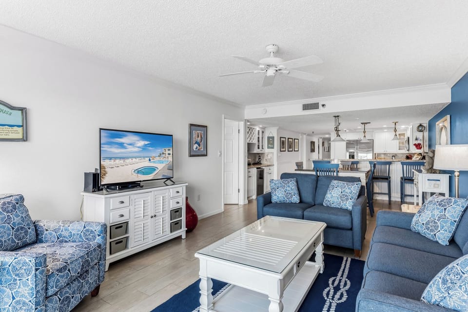 JC Resorts Sand Dollar 210 Living Room Indian Shores-3(2048 Pixels)10
