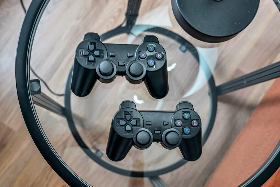 Retro multi game console