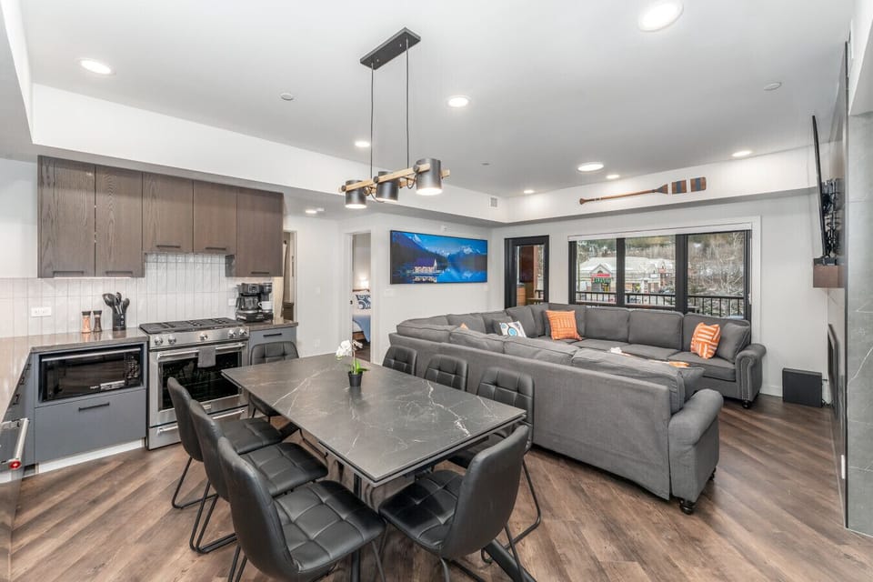 Spacious Open Concept Living Area