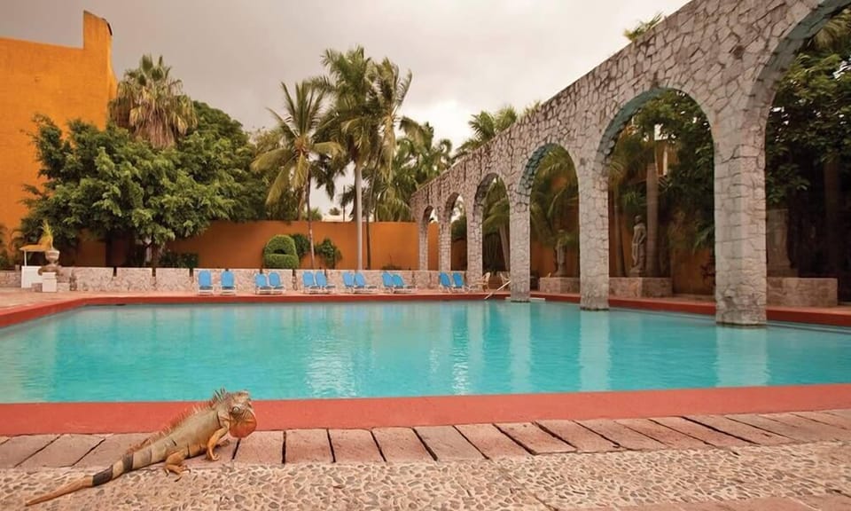 Pool