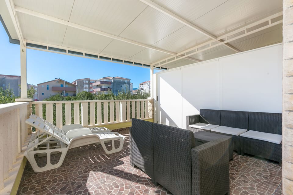 Terrace 1