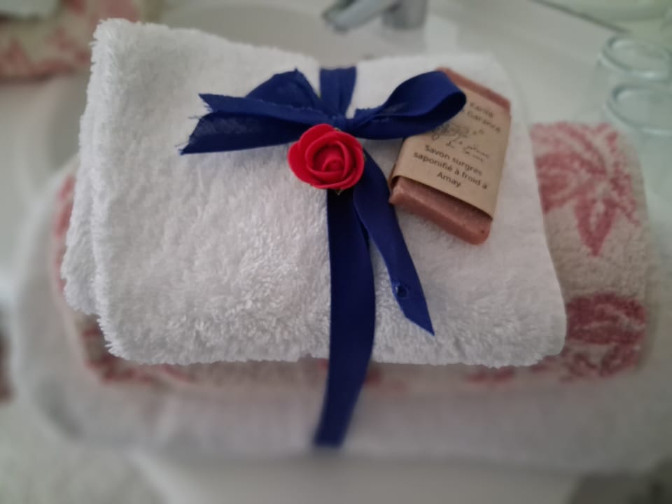 Bathroom amenities