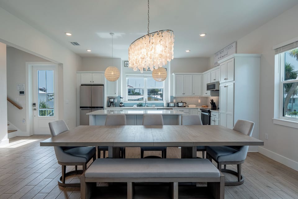 Kitchen and dining area