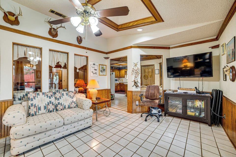 Sitting Room | Smart TV