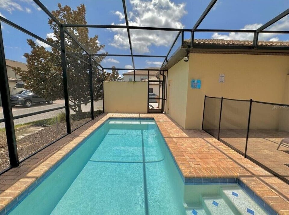 Private Pool