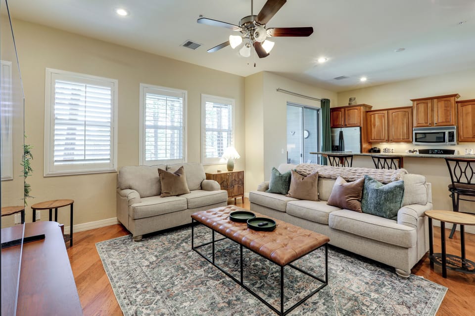 Living Room | 1st Floor | Free WiFi | Central Heating & Air Conditioning