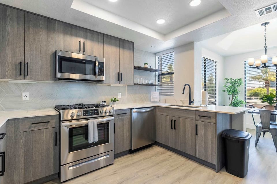 Fully equipped kitchen