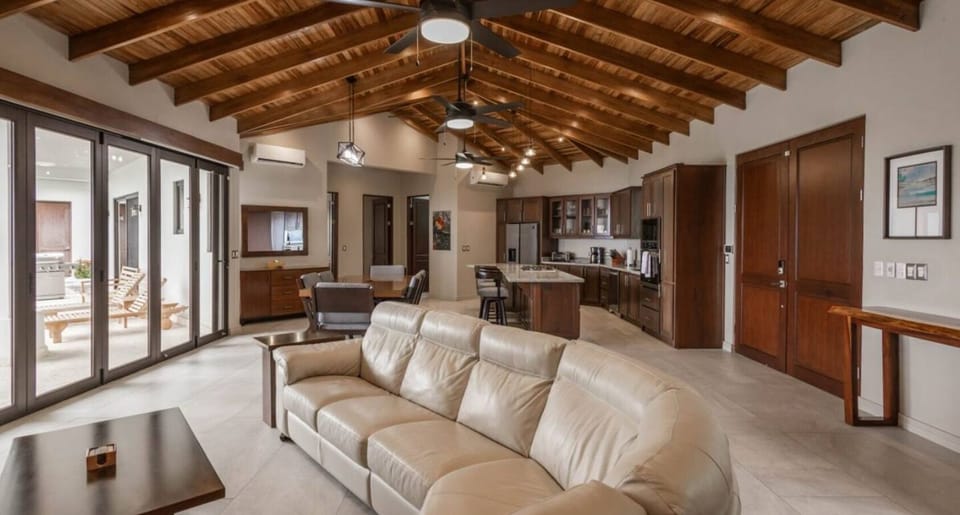 Stylish comfort, total privacy.