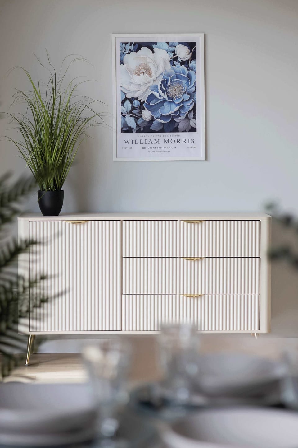 Decorative details and subtle lighting create a sense of calm right at the entrance.