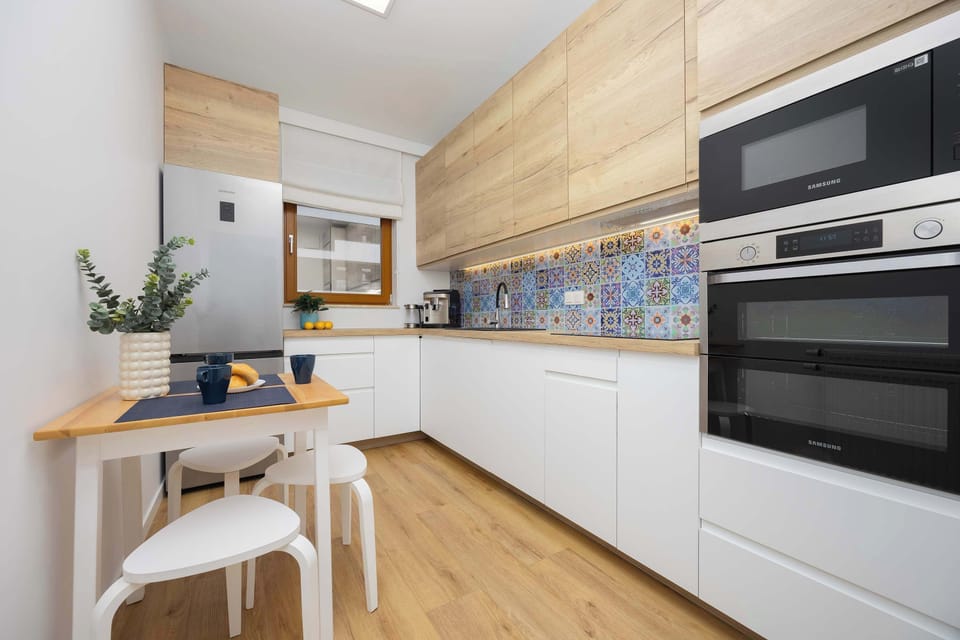 The fully equipped independent kitchen with high-quality appliances for all your culinary needs.