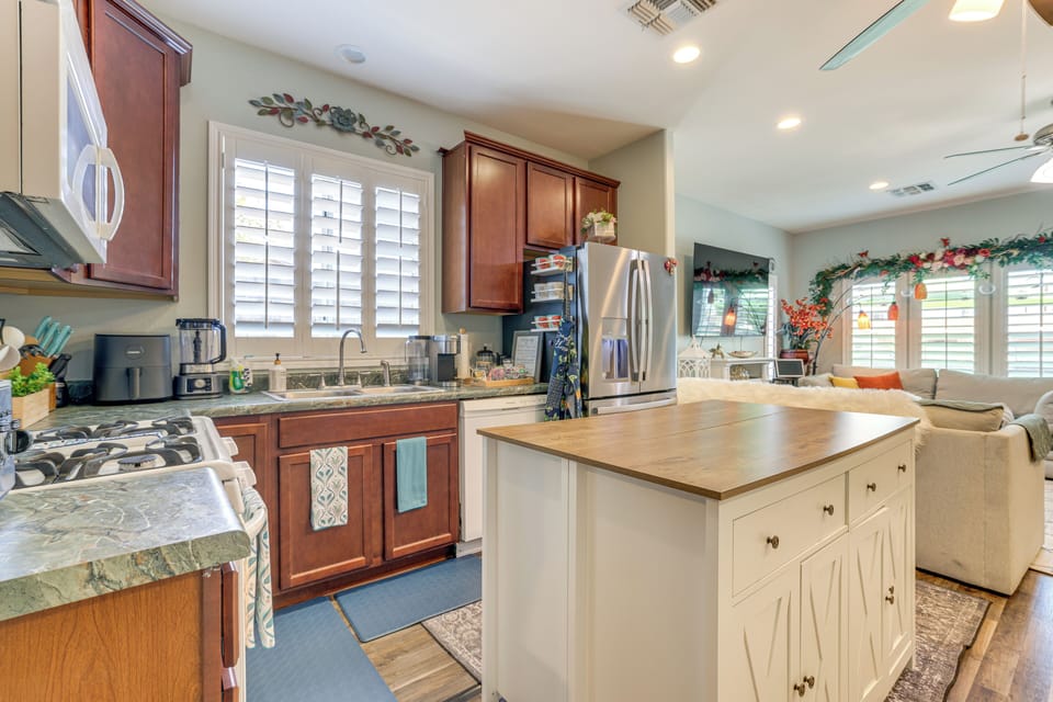 Kitchen | Cooking Basics | Keurig Coffee Maker