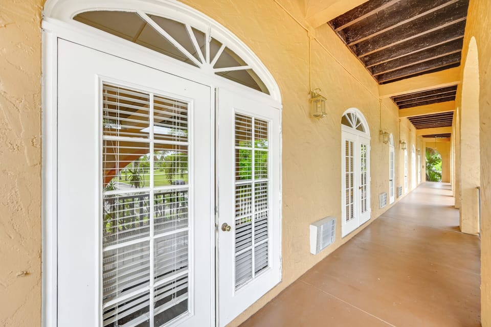 Shared Balcony Space
