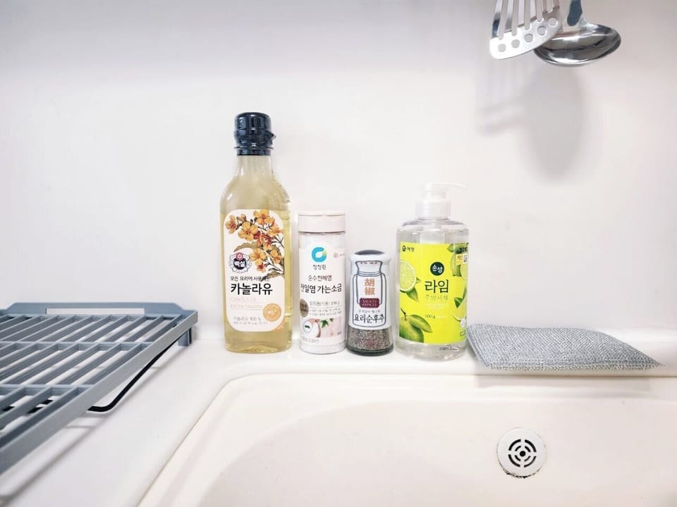 Bathroom amenities