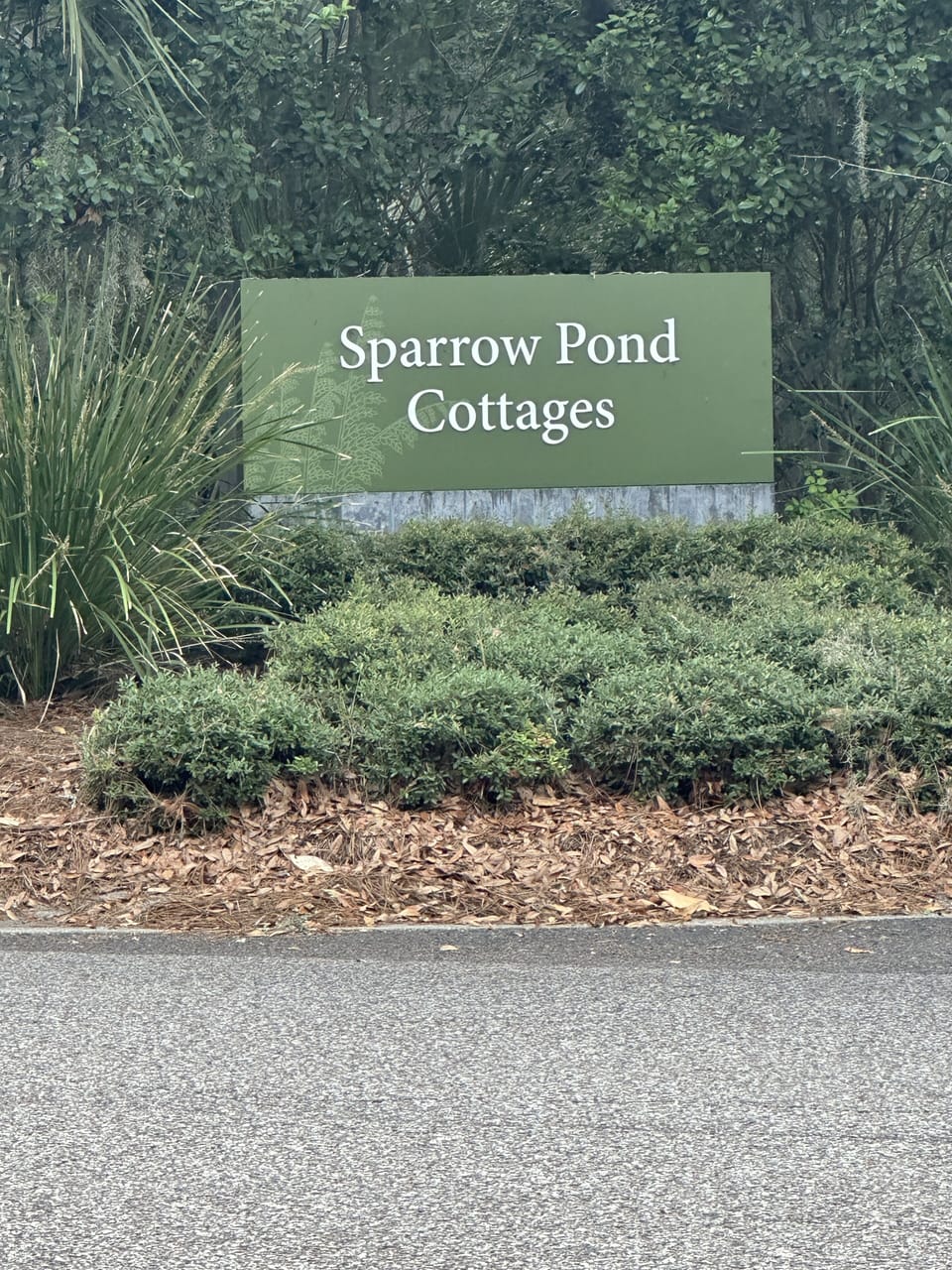 Sparrow Pond 's location allows you to get on and off the island quickly.