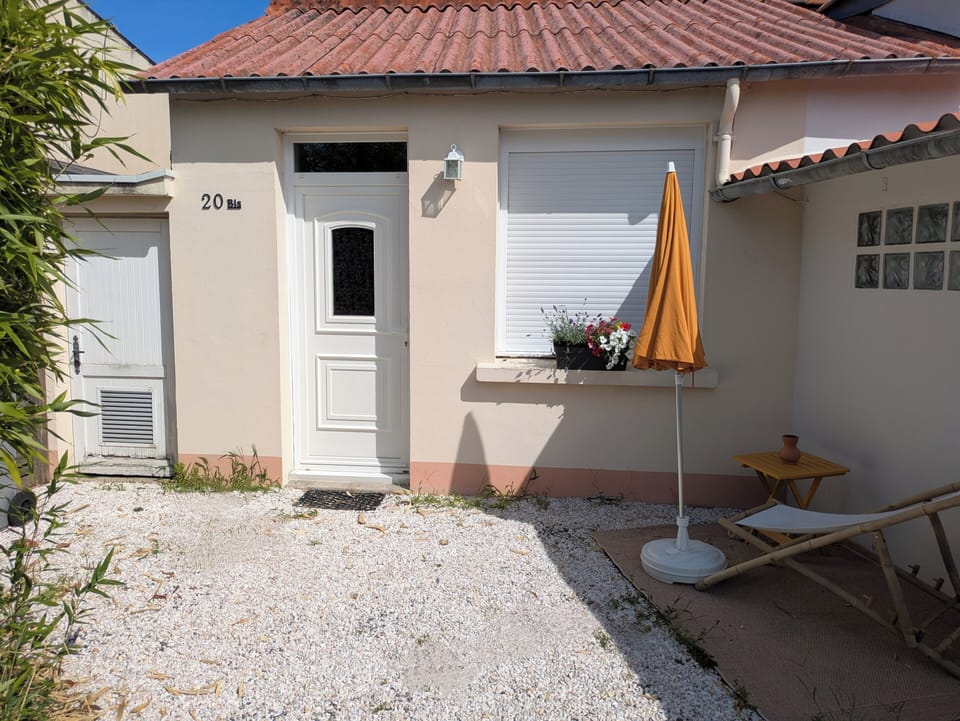 PXL 20250803 093703441~4