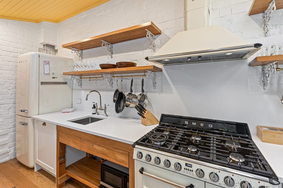 6-burner Smeg