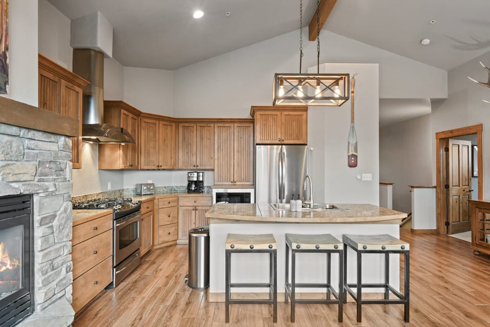 Kitchen Island With Seating