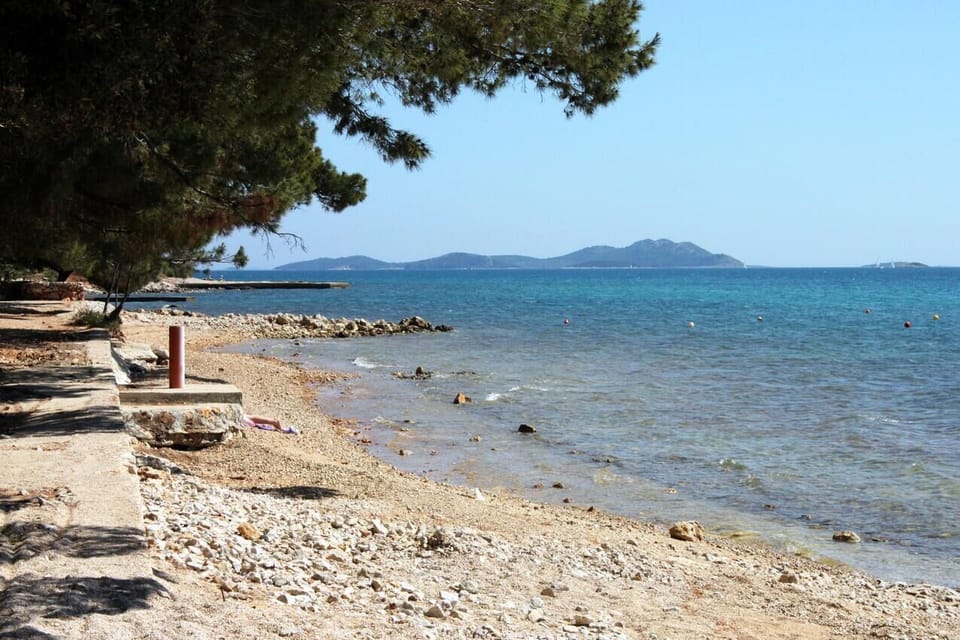 Nearby beaches
