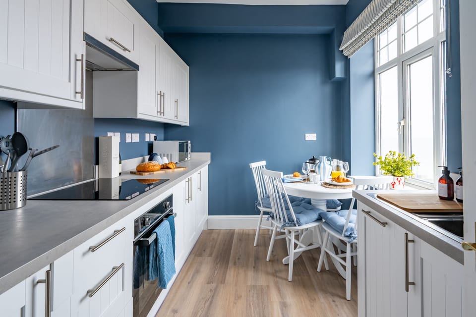 First floor: Kitchen/ diner