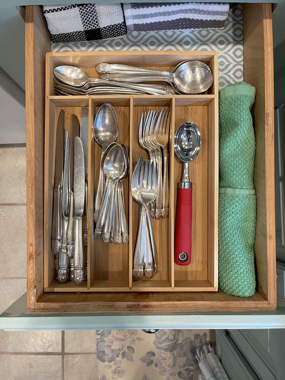 Kitchen fully stocked, with every appliance, tool, coffee/tea/Nespresso station.