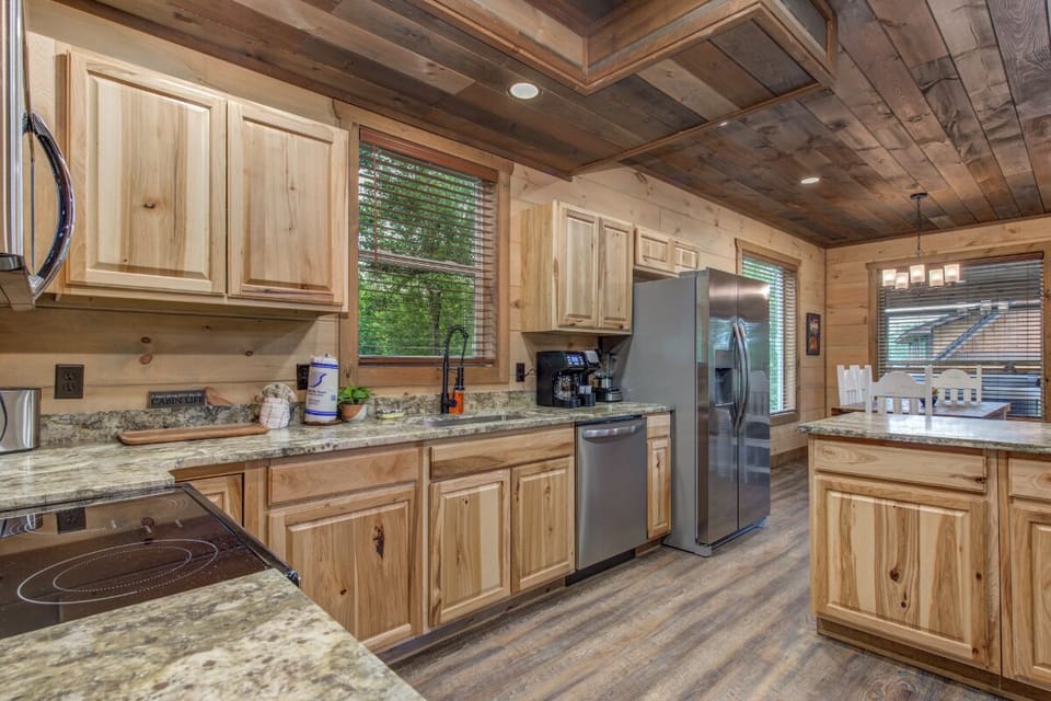 Friends in Bear Places' fully-equipped kitchen
