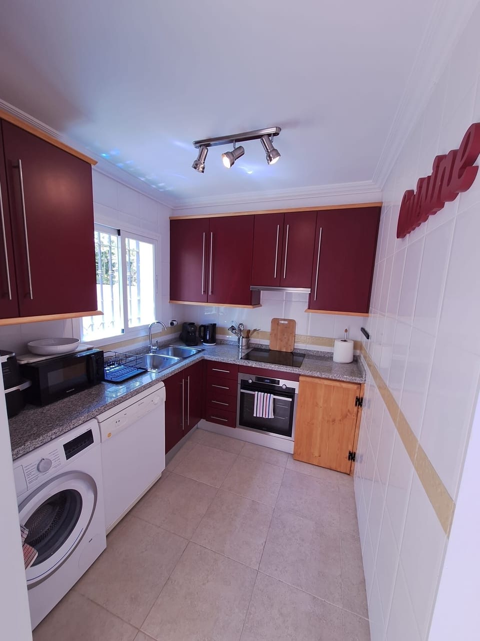 Kitchen with all amenities - inc fridge freezer