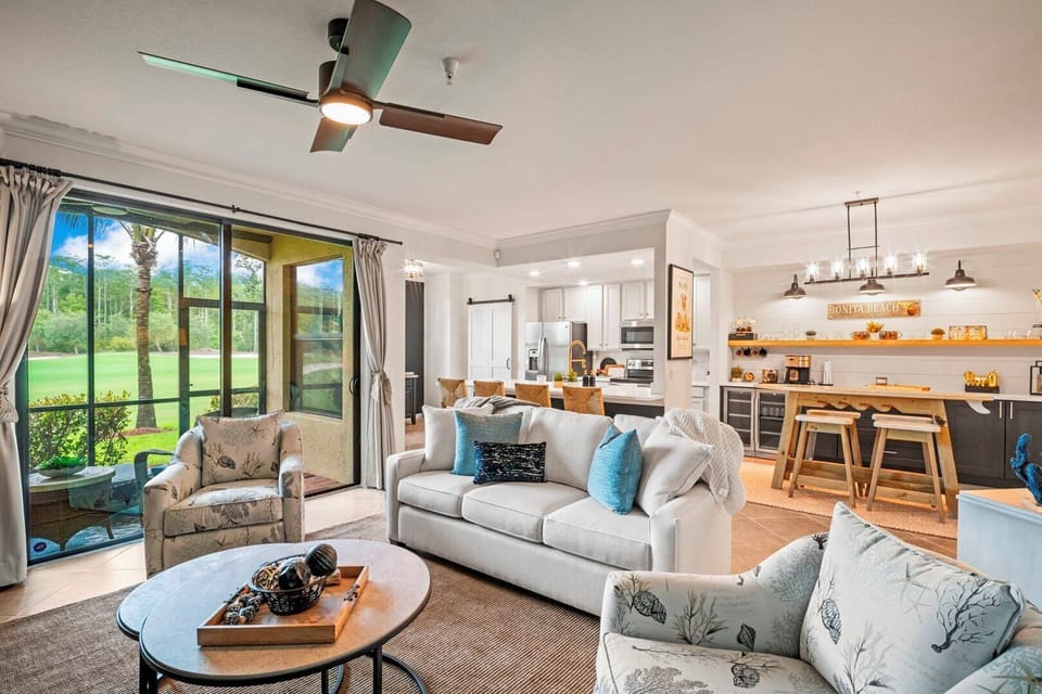Stunning Veranda Condo at Bonita National