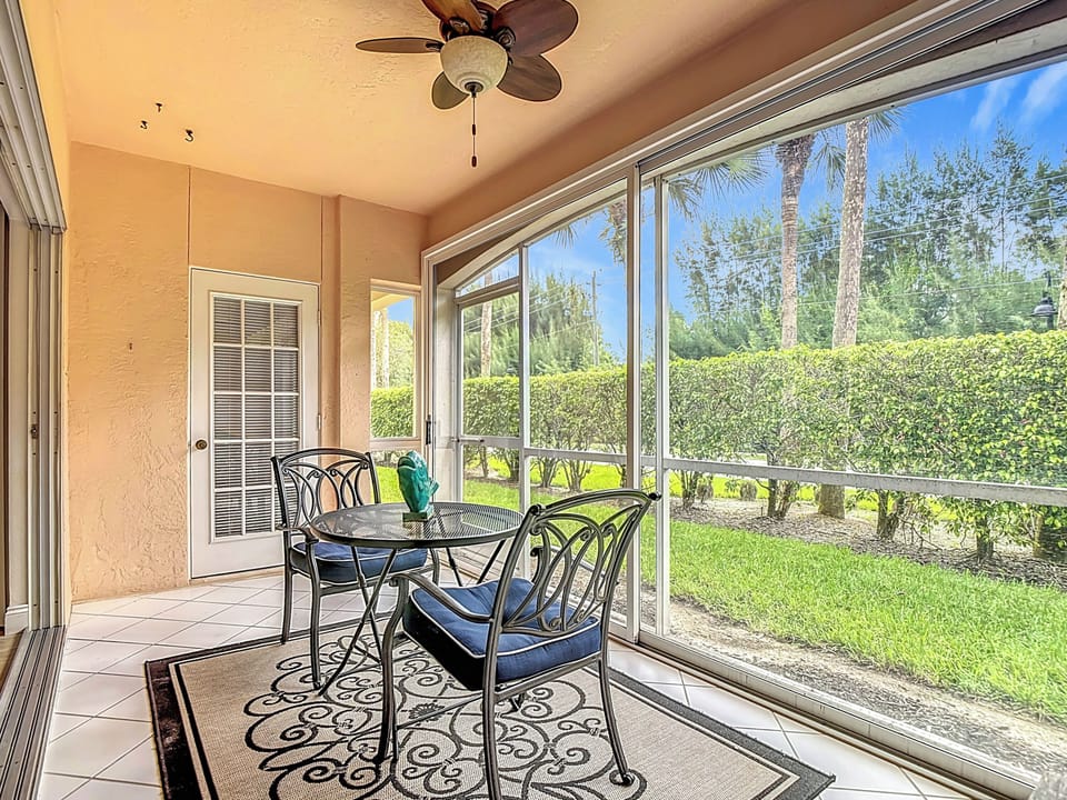 Screened in lanai