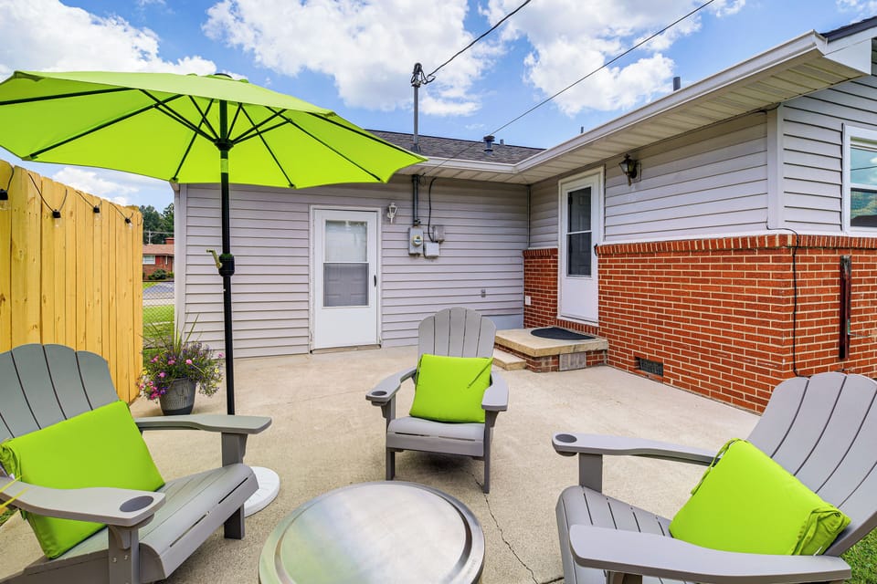 Kingsport Vacation Rental | 3BR | 2BA | Steps to Enter | 1,348 Sq Ft