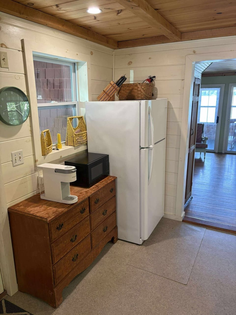 Refrigerator