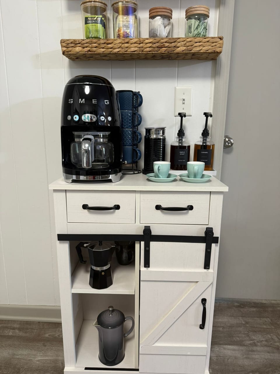 Coffee station, drip, french press and moka pot. Herbal teas and irish breakfast
