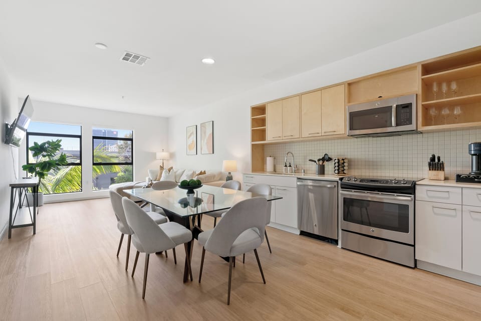 Welcome to your stylish home-away-from-home in the heart of Hollywood