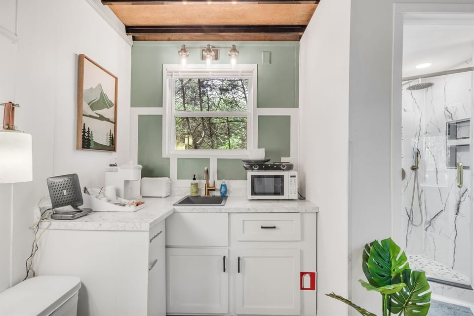 Kitchenette