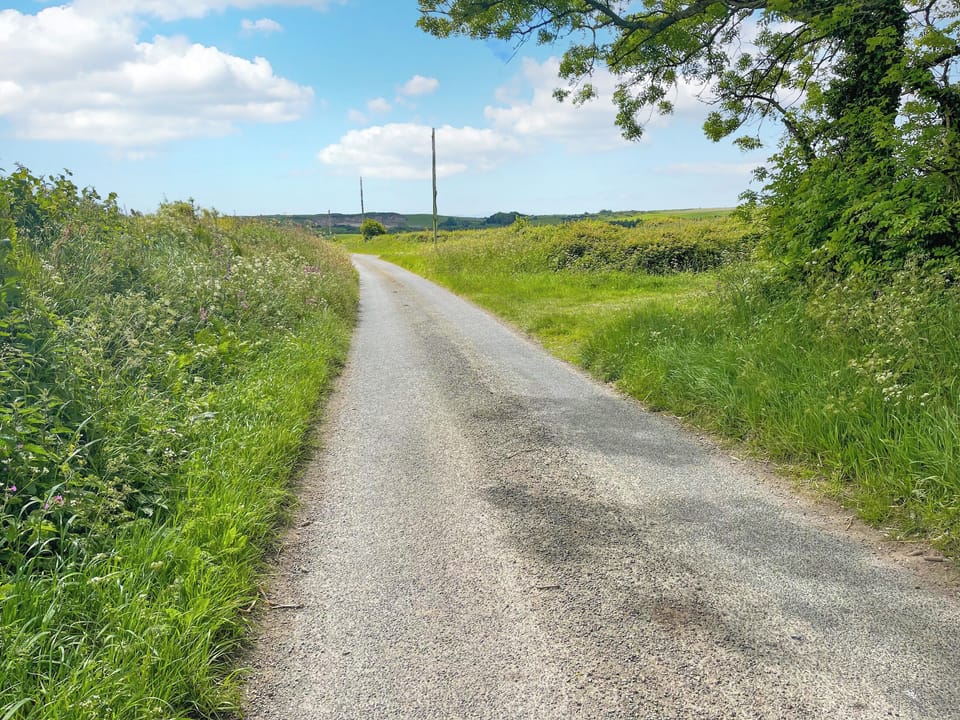 Hafod Fach Along the lane | Hafod Fach - Hafod Grove and Fach, Moylegrove near Ceibwr Bay