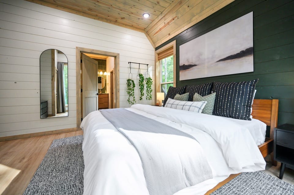 Whether you're here for peace and quiet or lazy mornings, this room brings all the comfort.