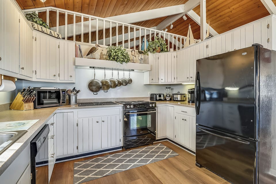Main Level,Kitchen,