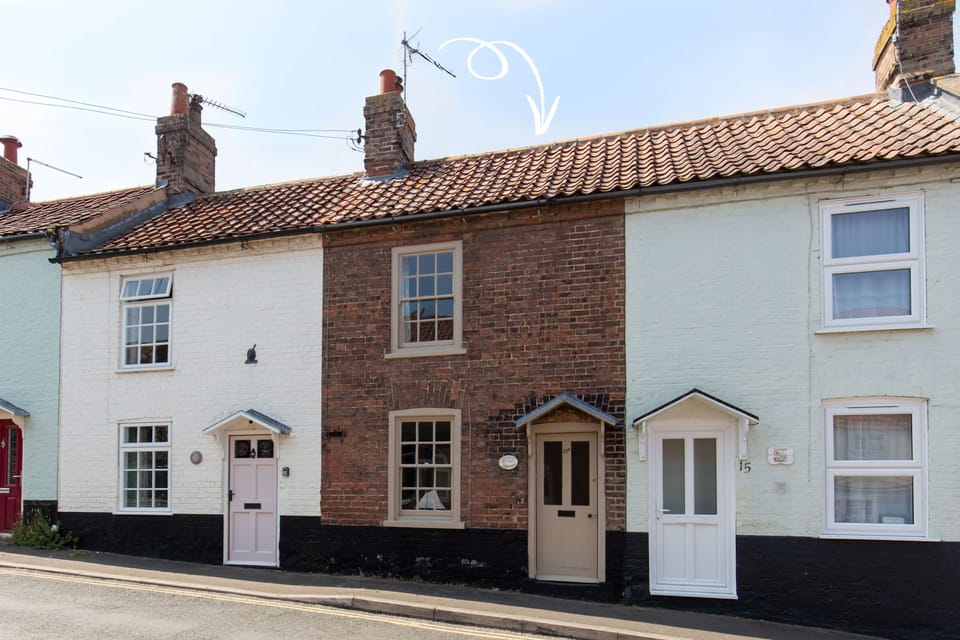 Grey Goose Cottage, Wells-next-the-Sea: The cottage sits close to the town's Quay
