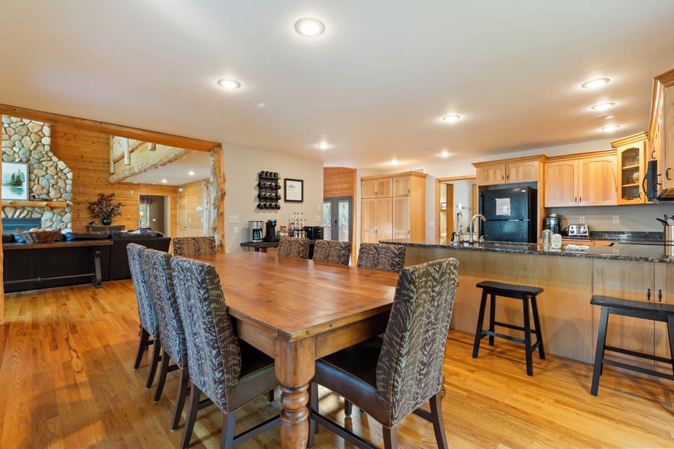 Dining Table: Seats 10