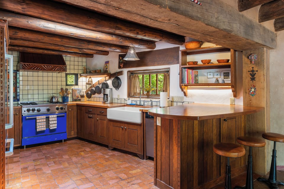 Hacienda Rose - Kitchen