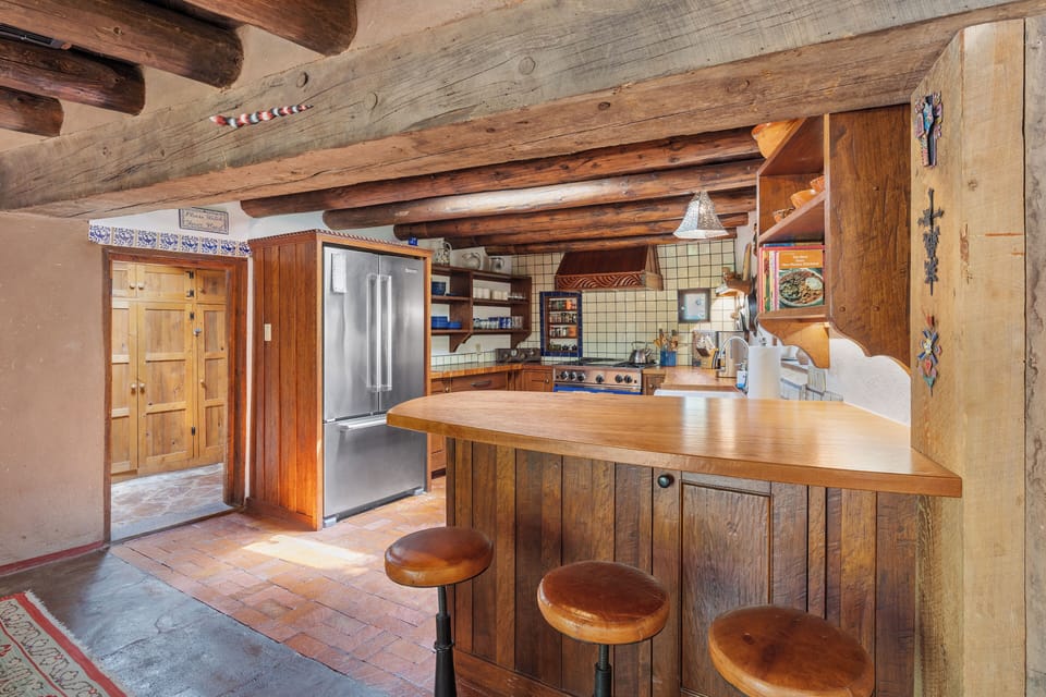Hacienda Rose - Kitchen Island