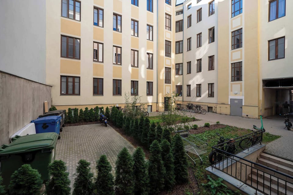 The building is located in the representative part of Lodz and is part of Lodz's Downtown.