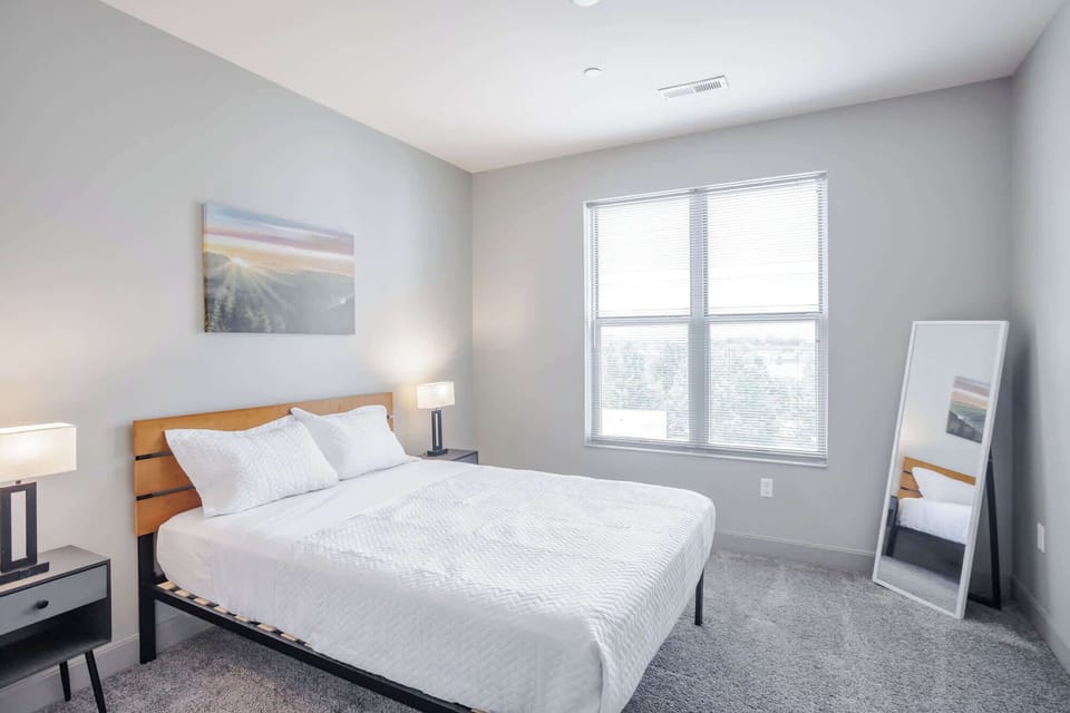 CozySuites at the Banks gym, pool 02