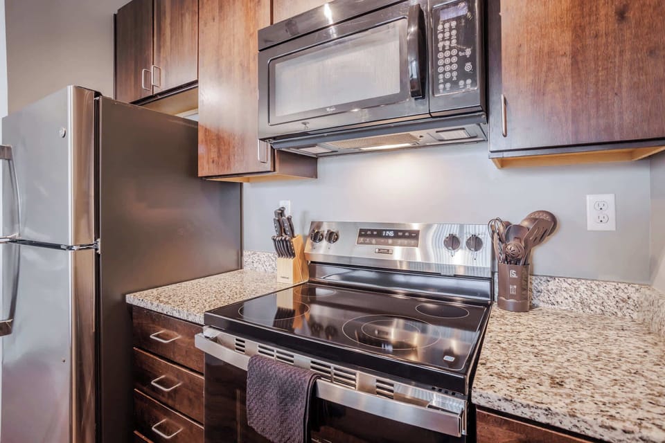 Unit 1 - Fully equipped kitchen