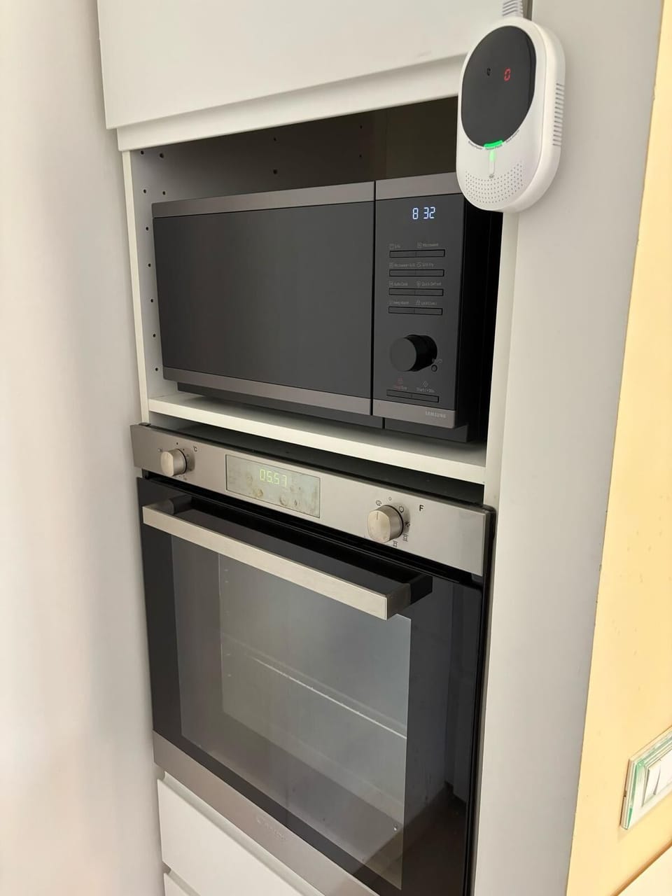 Microwave