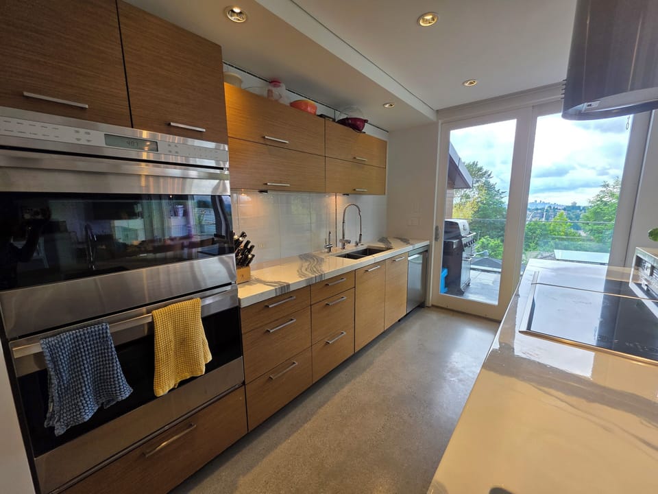 Kitchen - perfect for meals, morning coffee, and connection.